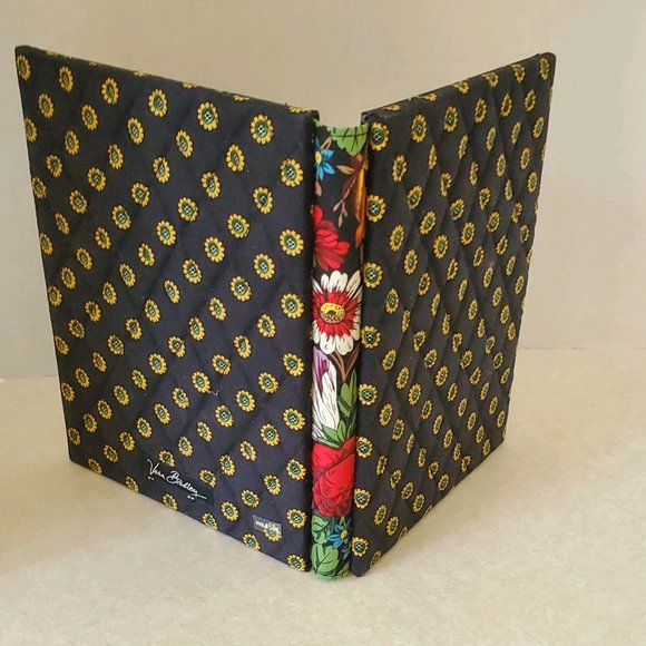 VERA BRADLEY  -  Double Photo Frame  5x7"- Black Print - Picture 2 of 3